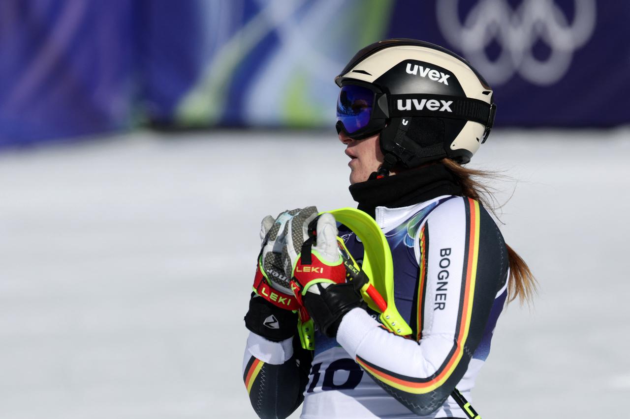 Alpine Skiing - Women's Slalom Run 2