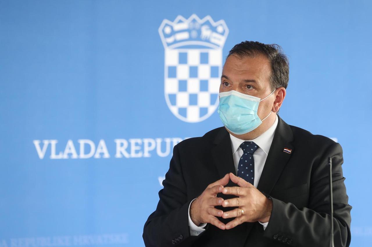 Zagreb: Vili Beroš održao konferenciju za medije