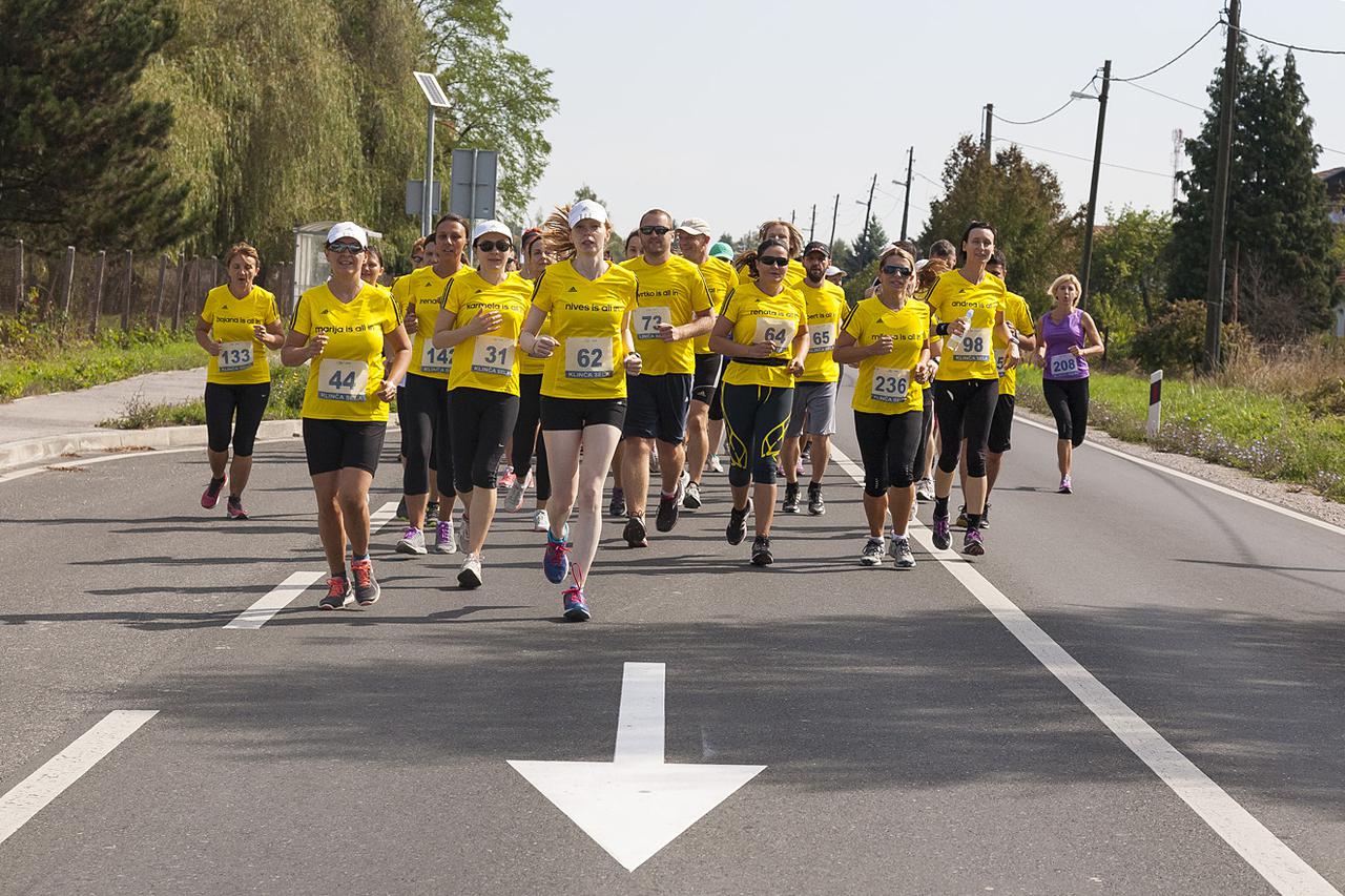 adidas škola trčanja