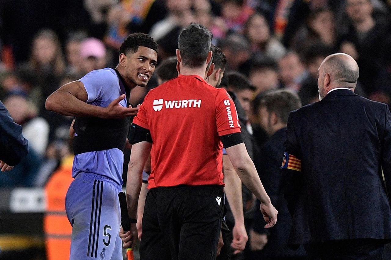 LaLiga - Valencia v Real Madrid