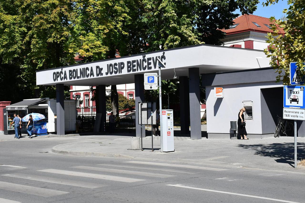 Slavonski Brod: Obnovljen glavni ulaz Opće bolnice dr. Josip Benčević