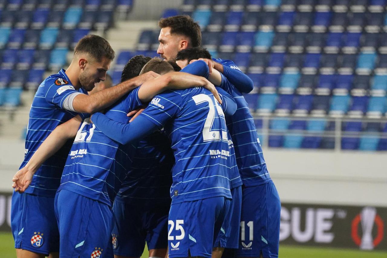 Utakmica 2. kola Europske lige između FK Maccabi Tel-Aviva i GNK Dinama odigrana je u Bačkoj Topoli