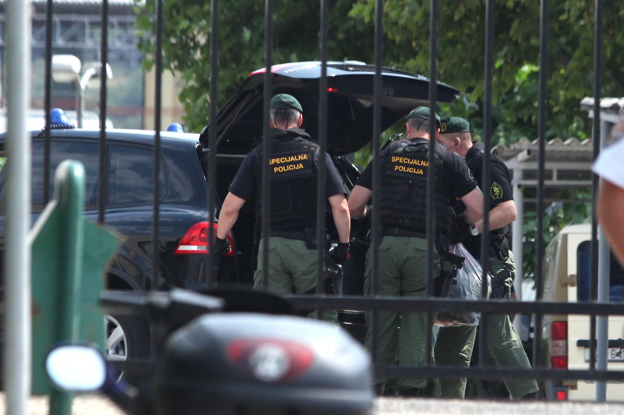 Specijalna policija/Ilustracija