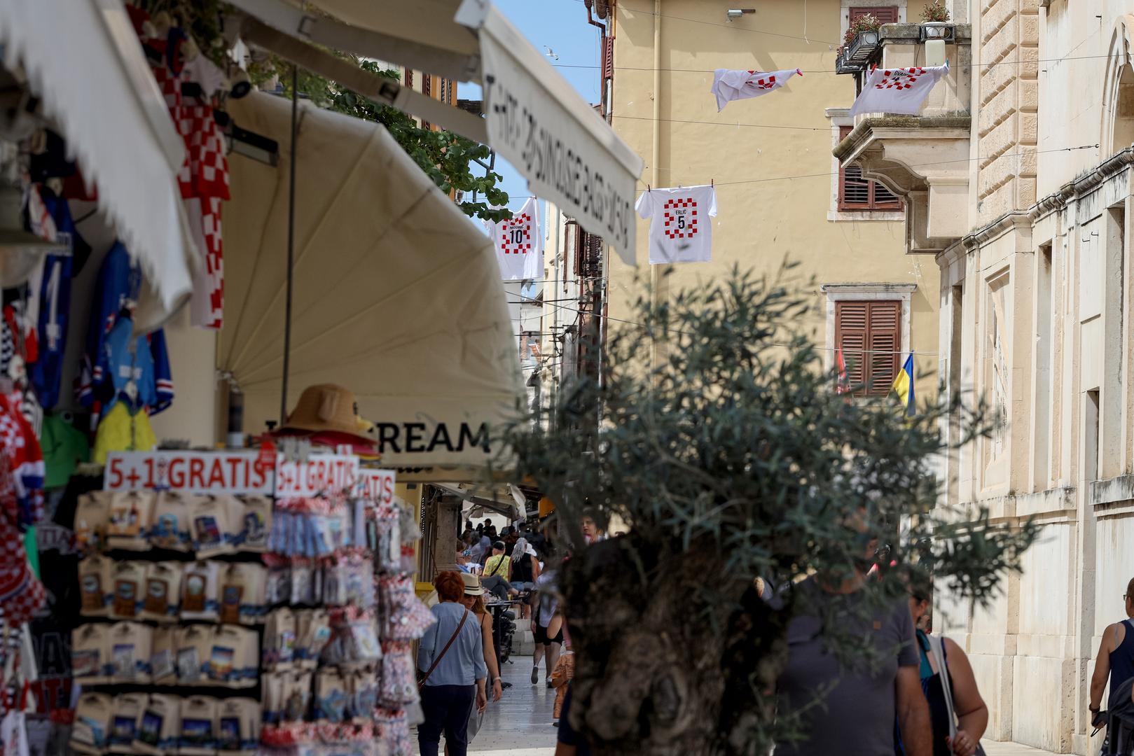 Podsjetimo, najpoznatiji nogometni Zadranin je Luka Modrić, koji je rođen u tom gradu 9. rujna 1985. 