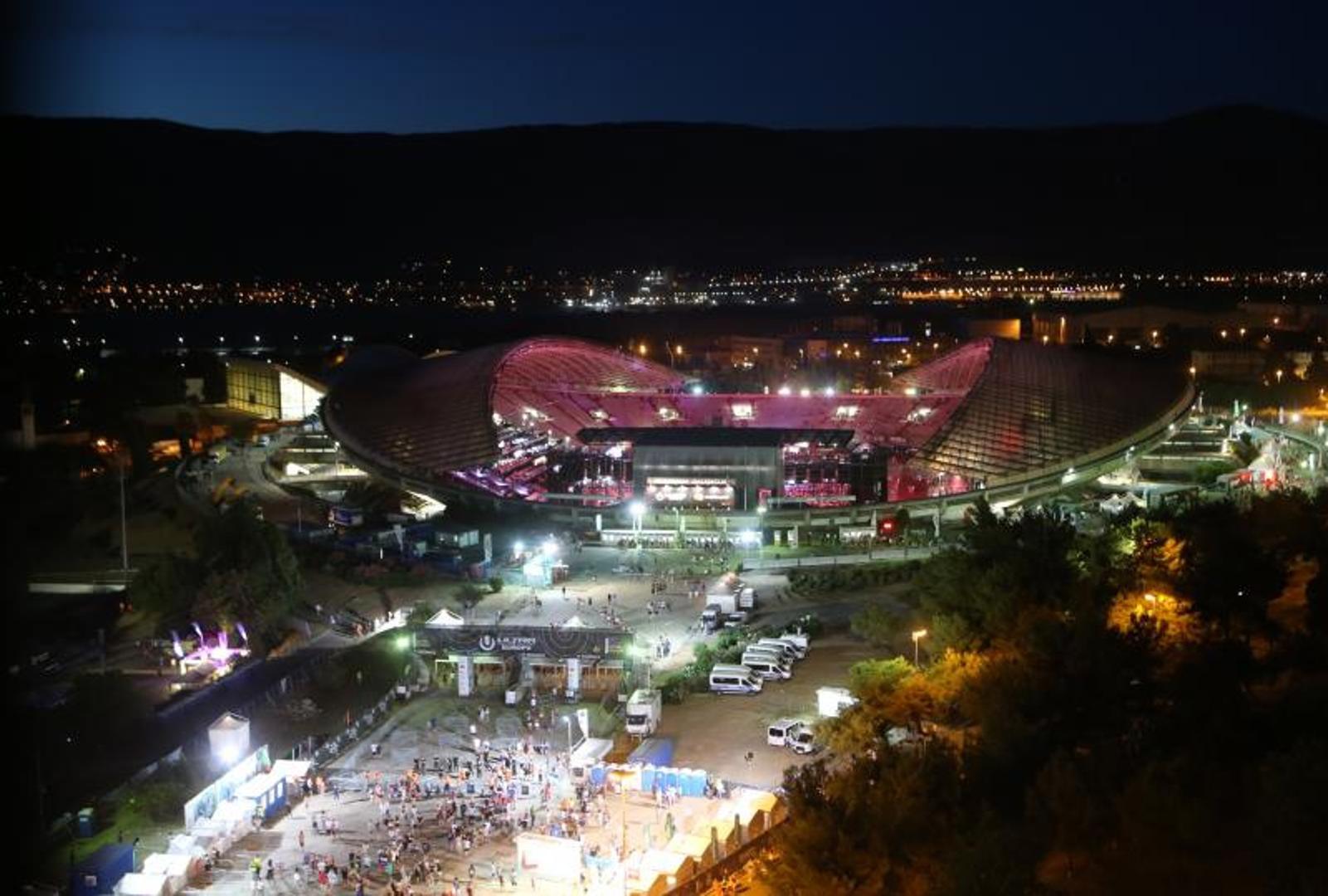 Velik broj posjetitelja imao je priliku uživati u live performansima najvećih zvijezdi elektronske glazbe...