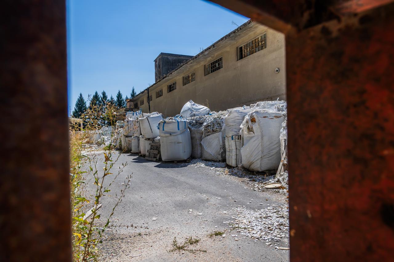 Gospić: Silos i mjesto gdje je odložen otrovni i opasni otpad