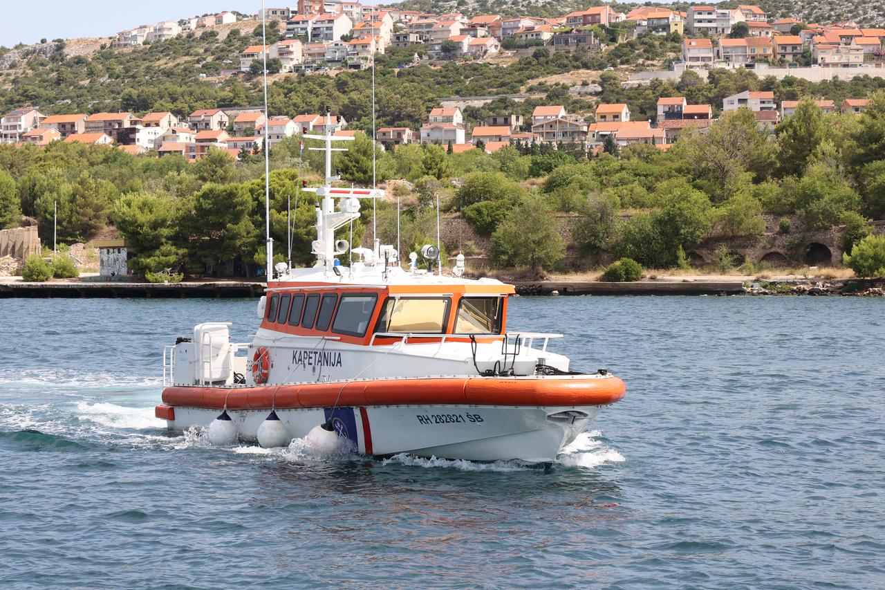 Šibenik: U šibenskom akvatoriju održala se akcija poja?anog nadzora pomorskog prometa i sigurnosti plovidbe
