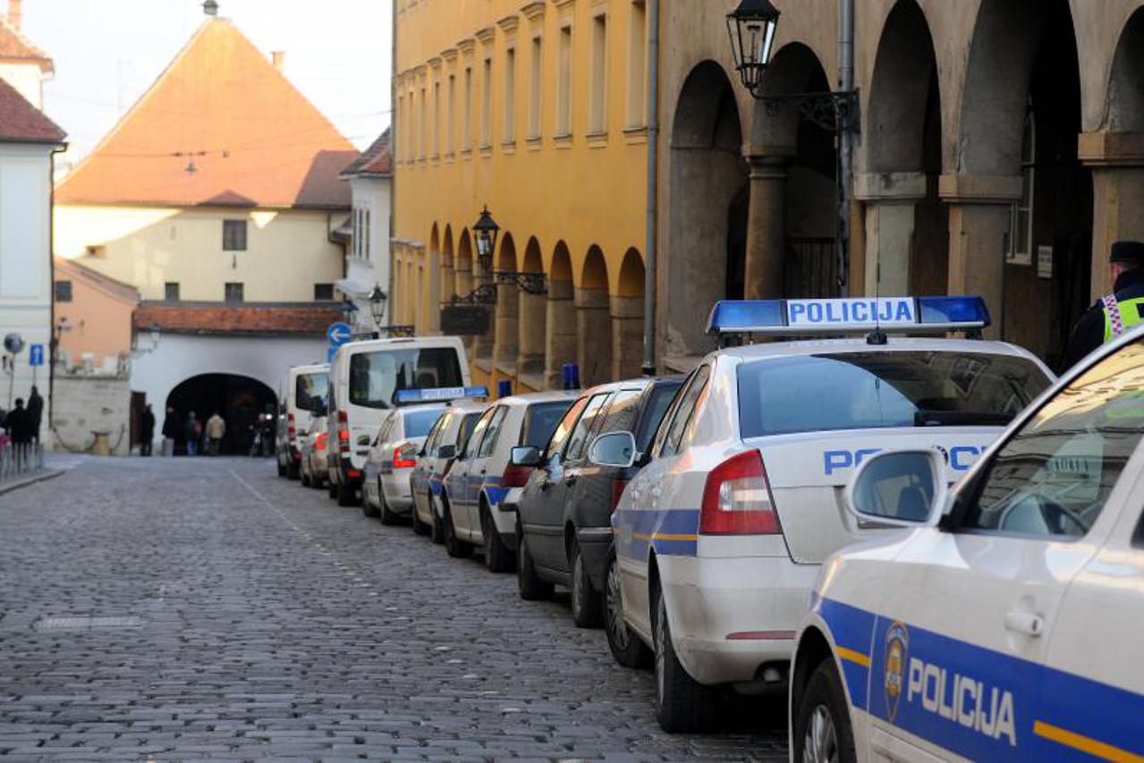 parkiranje, gornji grad