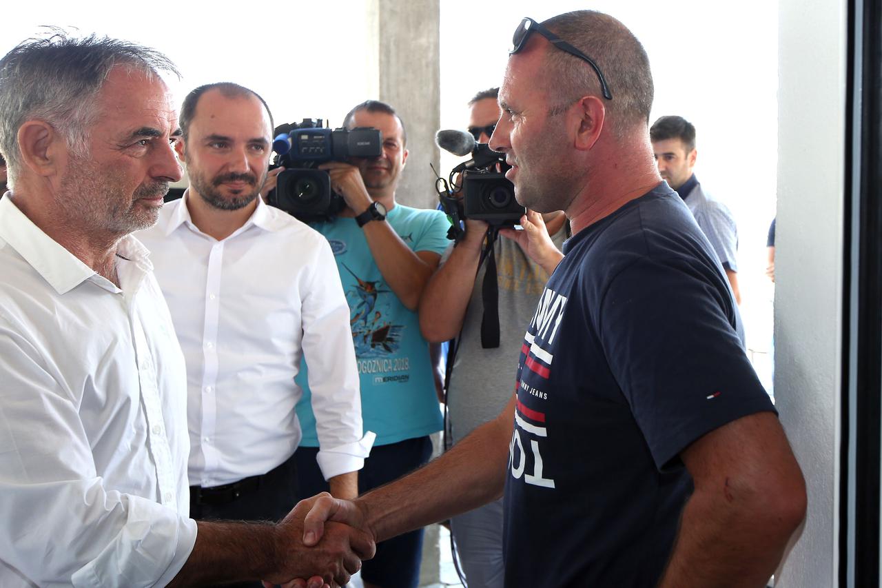 Predsjednik SDSS-a Milorad Pupovac posjetio je Uzdolje kod Knina