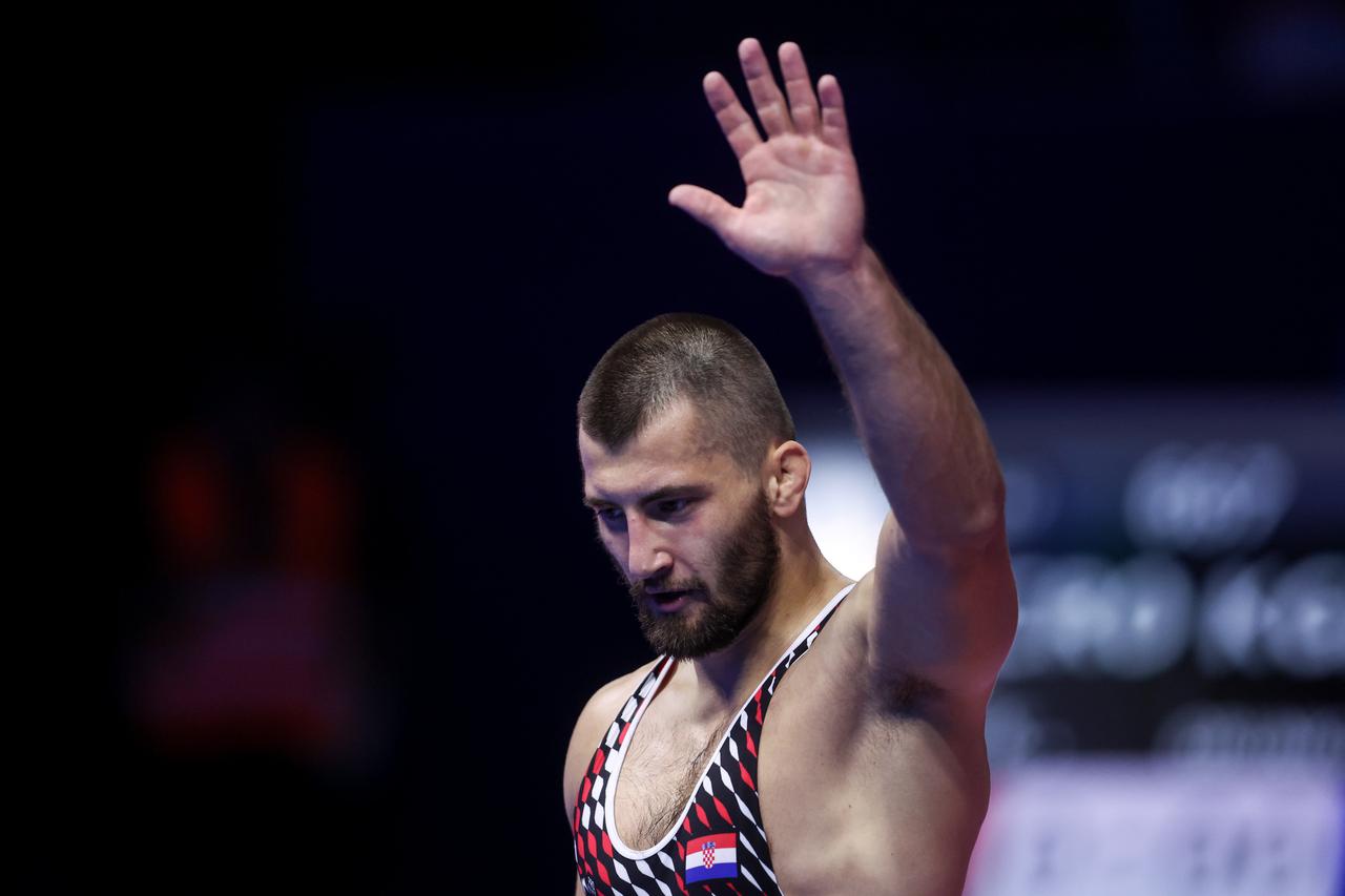 Zagreb: Svjetsko prvenstvo u hrvanju 2025., osmina finala, muškarci 82kg, Karlo Kodric - Bekzat Orunkul Uulu