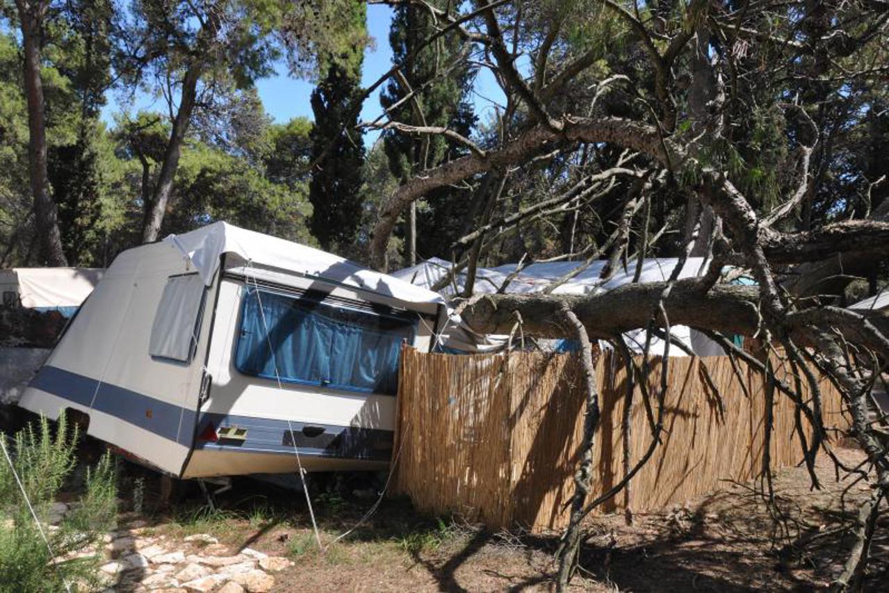 fažana,autokamp,nevrijeme (1)