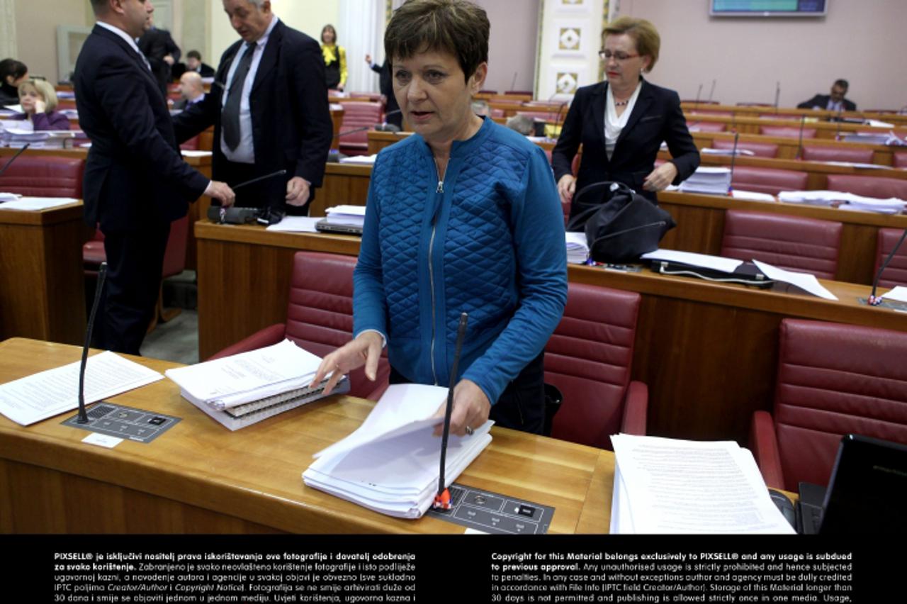'27.11.2012., Zagreb - Sjednica Sabora RH nastavljena je raspravom o prijedlogu drzavnog proracuna za 2013. godinu. Photo: Patrik Macek/PIXSELL'