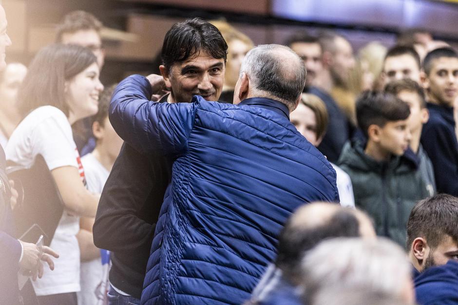 Turnir 4 kafića, finale, Antiq Bar&Restoran Duje - Kauri | Autor : Milan Sabic/PIXSELL