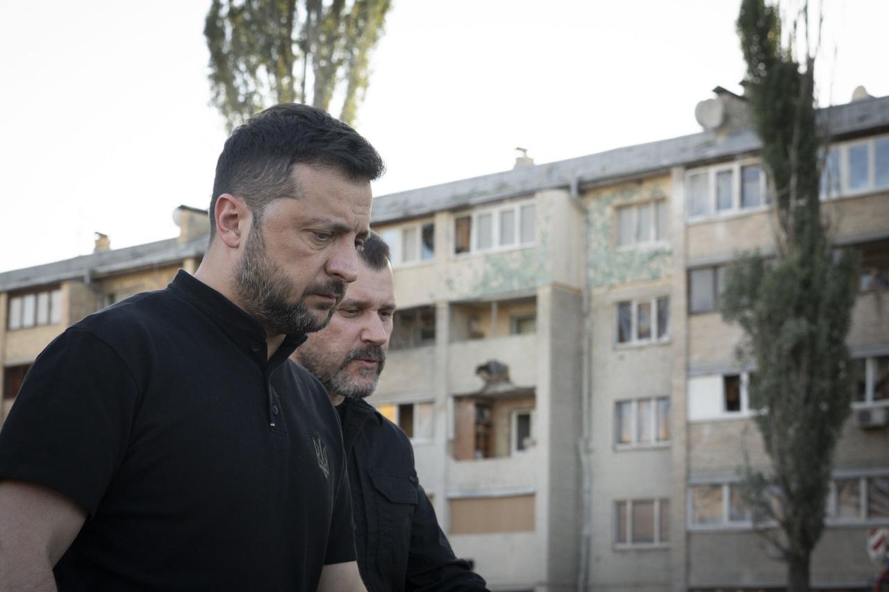 President Volodymyr Zelenskyy commemorates the victims of the rocket attack on residential buildings in Kyiv on August 28, 2025.