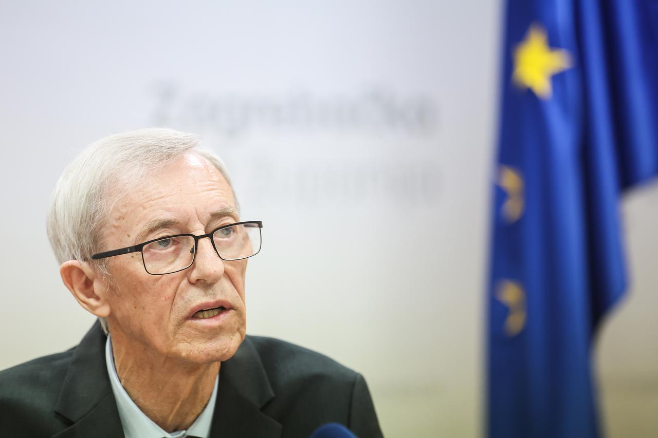 Zagreb: Župan Stjepan Kožić održao konferenciju za medije povodom početka nove školske godine