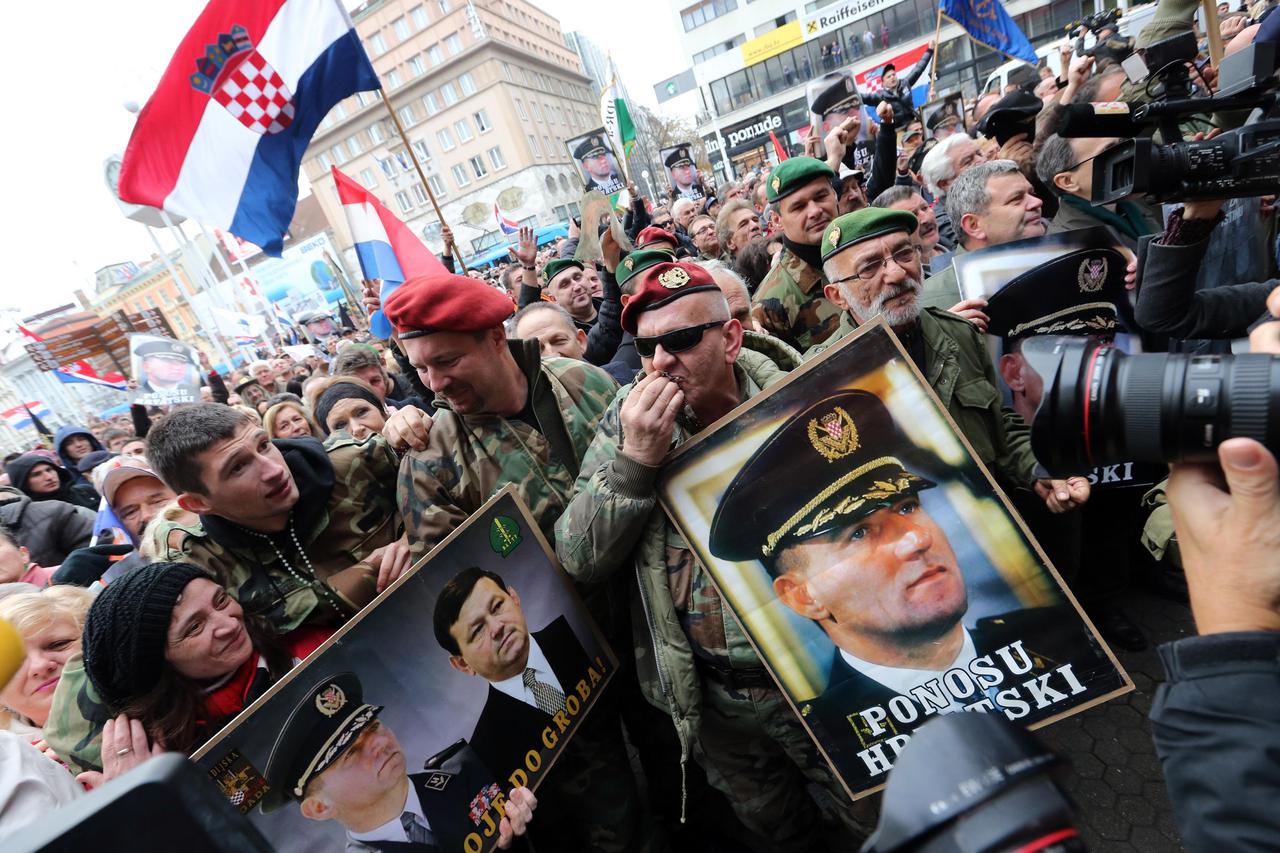 Gotovina Trg
