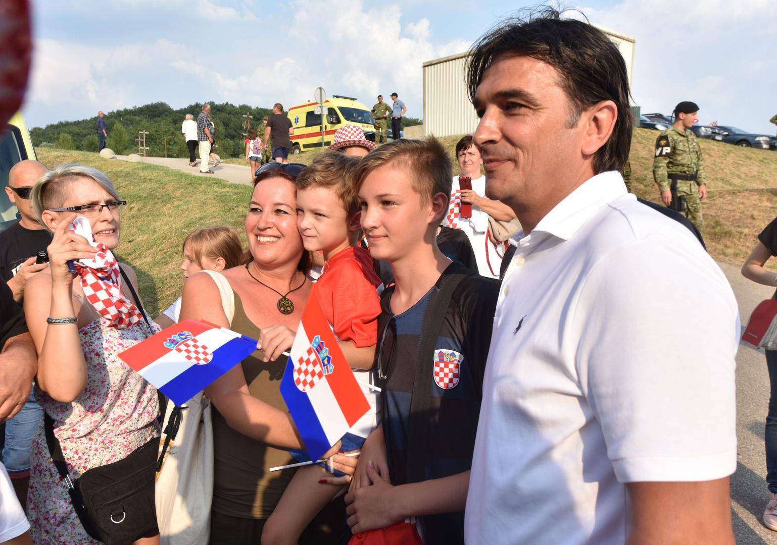 Izbornik Hrvatske nogometne reprezentacije Zlatko Dalić stigao je u Knin.


