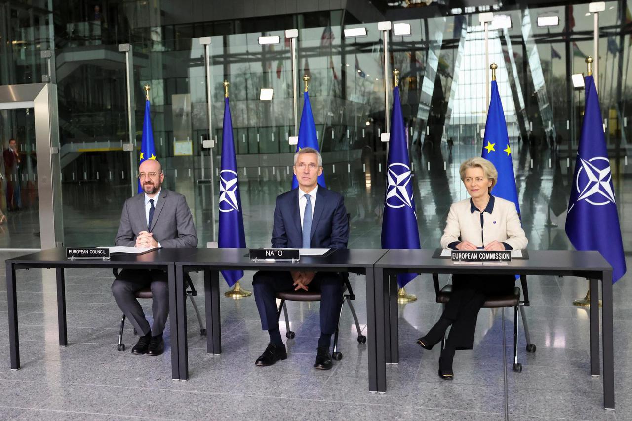 Signing ceremony of the third Joint Declaration on NATO-EU Cooperation at NATO headquarters in Brussels