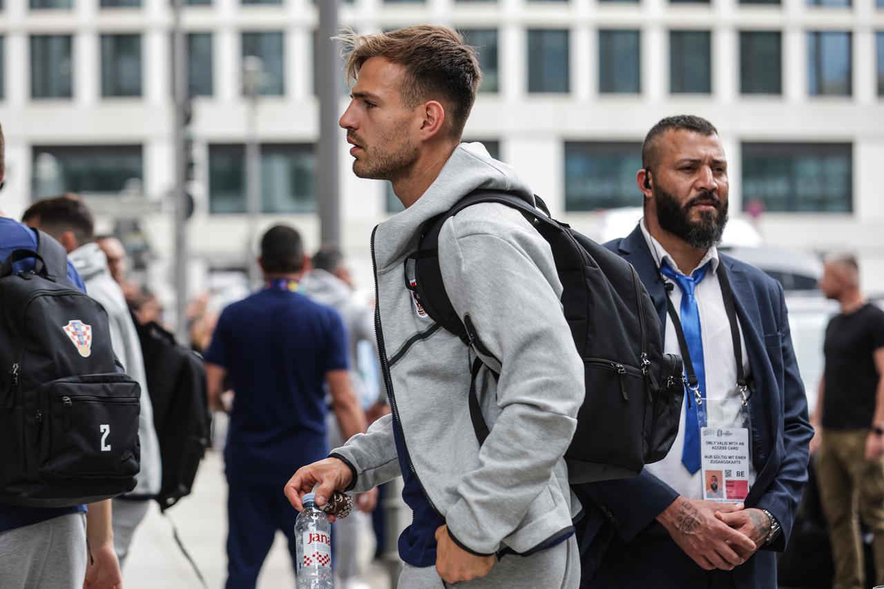 Vatreni doputovali u Berlin uoči sutrašnjeg susreta sa Španjolskom