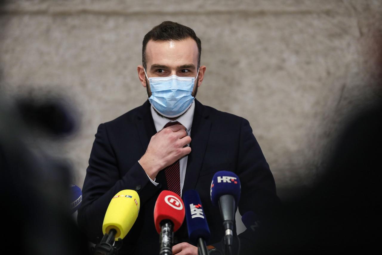 Zagreb: Ministar Josip Aladrović o aktualnim političkim pitanjima