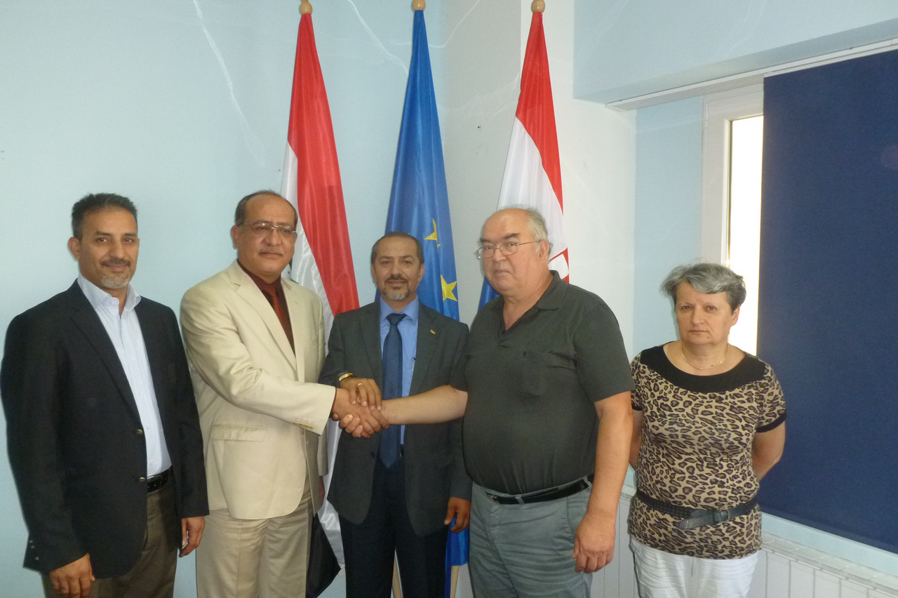 Potpisivanje ugovora 