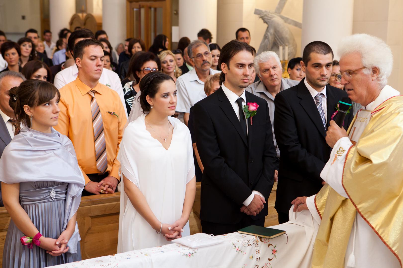 U nastavku pogledajte sve fotke s njegovog vjenčanja.