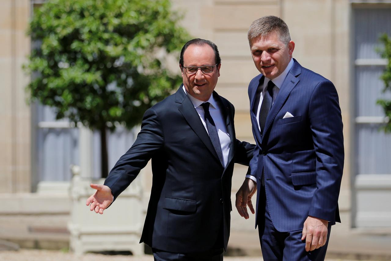 Francuski predsjednik Francois Hollande i slovački premijer Robert Fico 