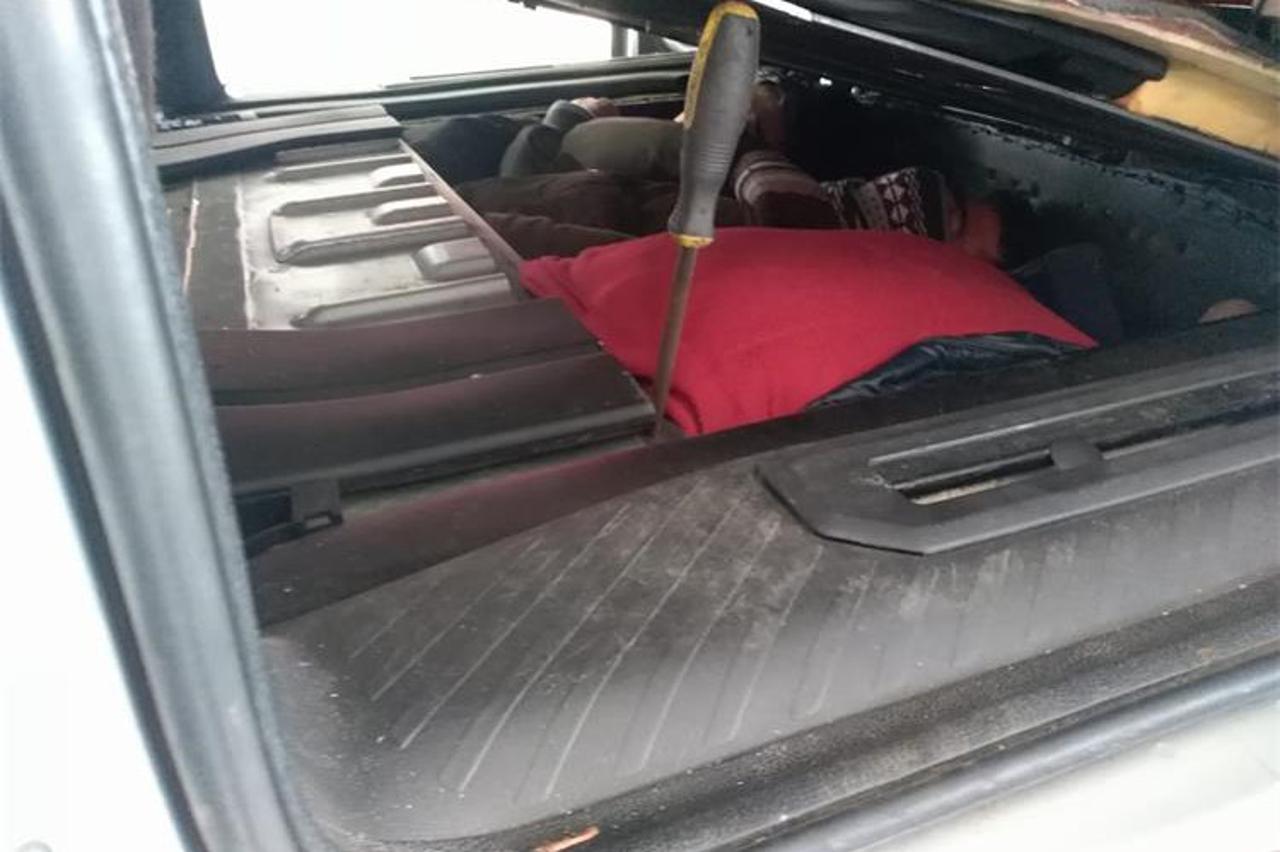 Krijumčarenje ljudi na Bajakovu