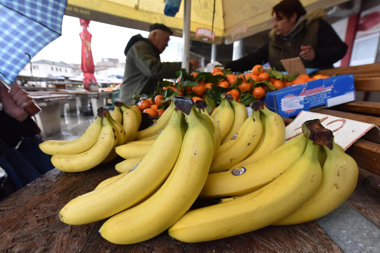 Šibenik: Poskupljenje banana neugodno iznenadilo kupce