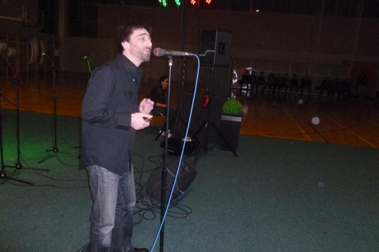 'goluban4_siv_zag_150213'