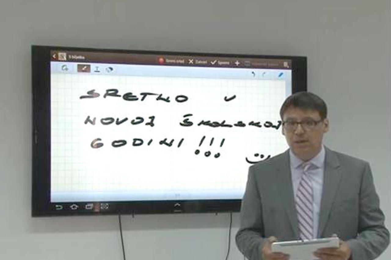 Video poruka ministra Željka Jovanovića učenicima za prvi dan šjkole