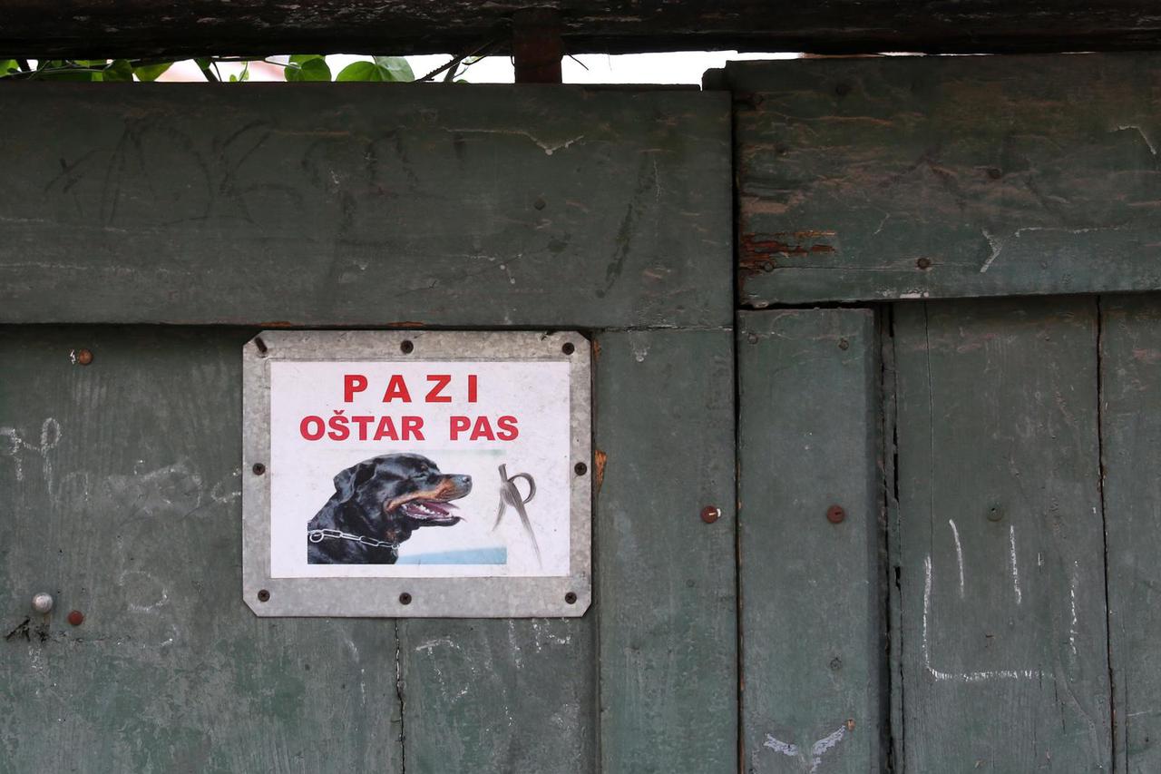 Oznaka za opasnog psa