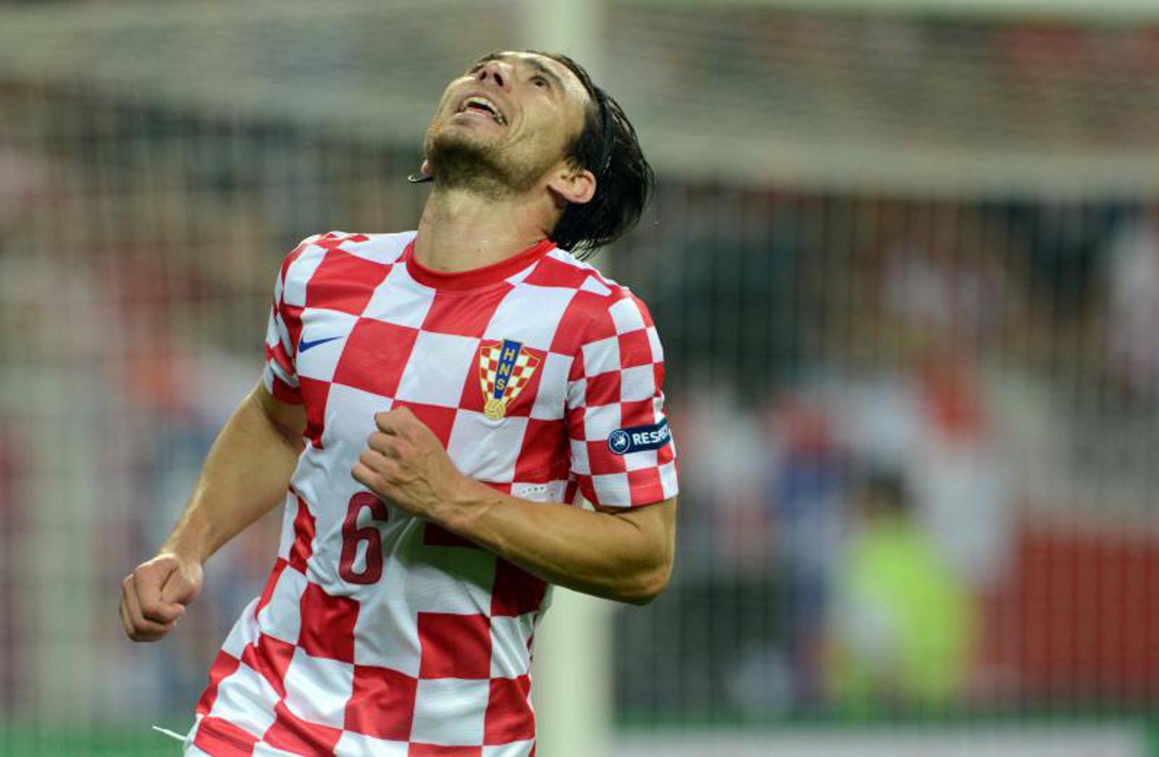 Danijel Pranjić, naš nekadašnji reprezentativac koji je za Vatrene odigrao čak 58 utakmica, danas ima 43 godine, ali i dalje se bavi nogometom. Sjajni Našičanin i danas je aktivan, a nastupa za rumunjskog niželigaša Arena Adunații-Copăceni.