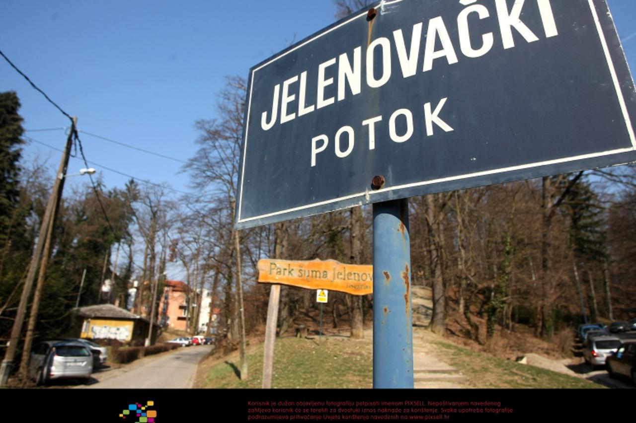 '08.03.2012., Zagreb - Stanari ulice Jelenovecki potok bune se protiv izgradnje nove trafostanice. Photo: Petar Glebov/PIXSELL'