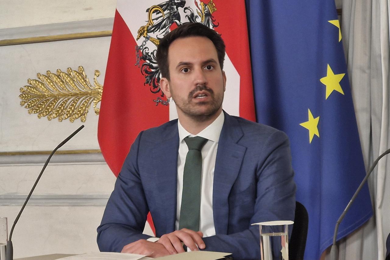 Ministar obrazovanja C. Wiederkehr