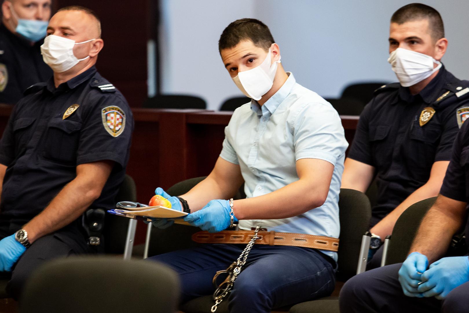 12.08.2020., Split - Sudenje Filipu Zavadlavu (25), optuzenomu za trostruko tesko ubojstvo u Splitu pocetkom ove godine, zapocelo je na Zupanijskom sudu u Splitu.Photo: Milan Sabic/PIXSELL