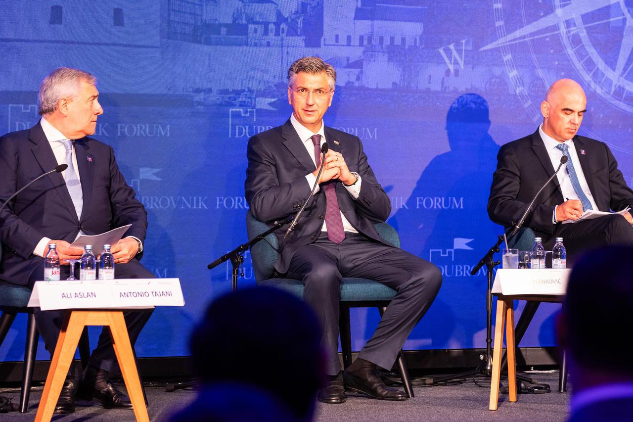 Dubrovnik: Andrej Plenković na Međunarodnoj konferenciji Dubrovnik Forum 2026, pod nazivom "Doba multipolarnosti: vise smjerova, jedna budućnost"