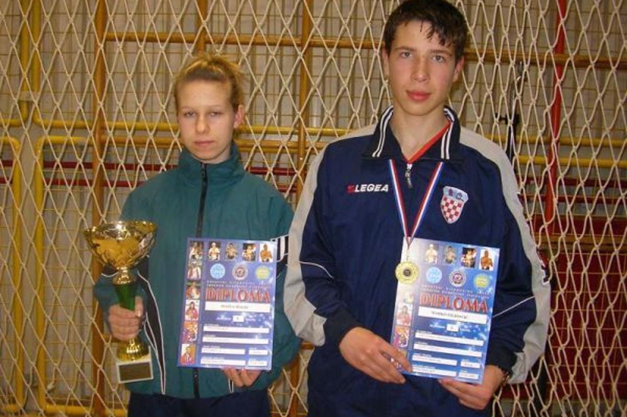 'SANYO DIGITAL CAMERA'