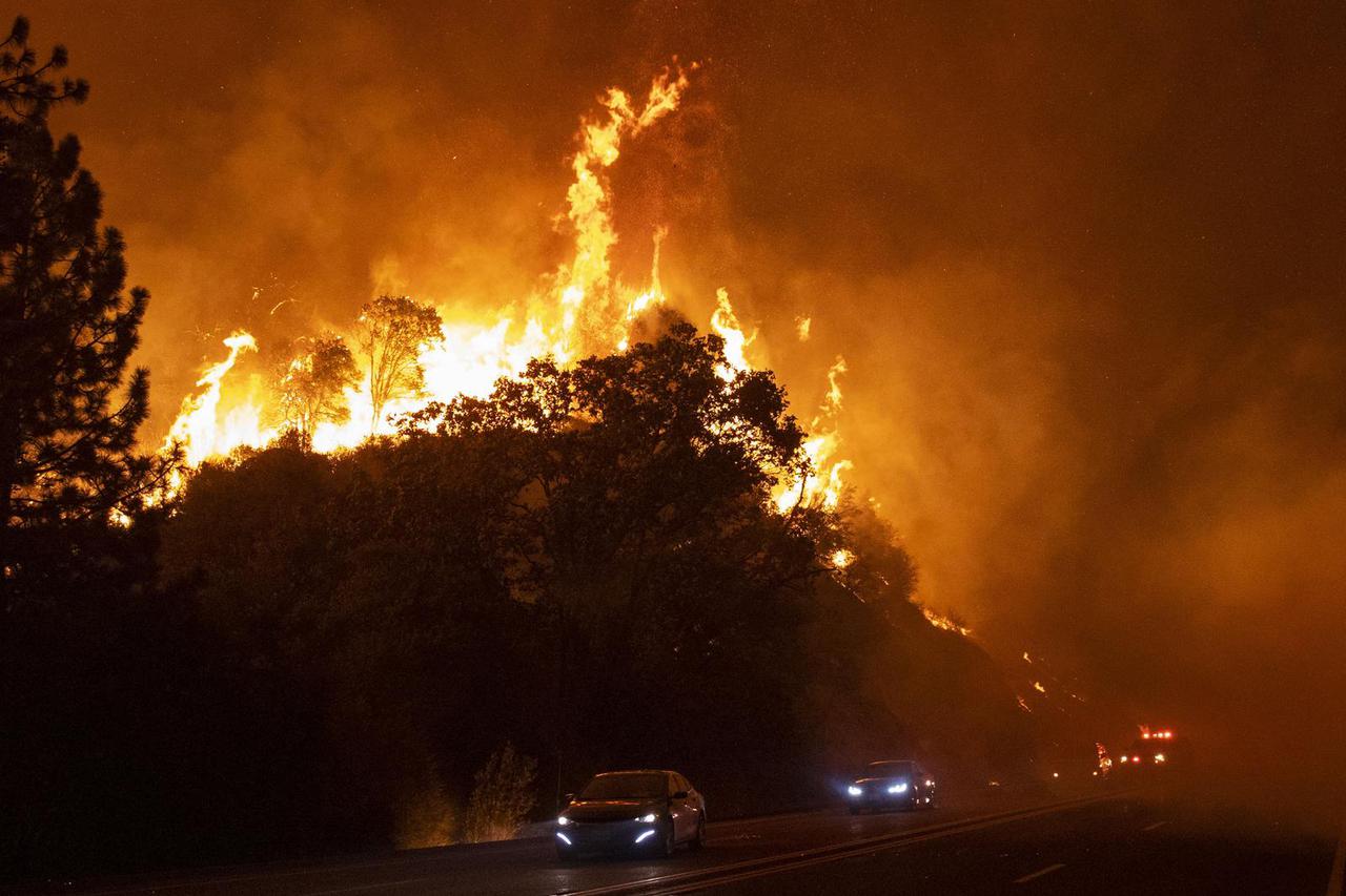 U požarima u Kaliforniji uništeno više od 8 tisu?a ?etvornih kilometara