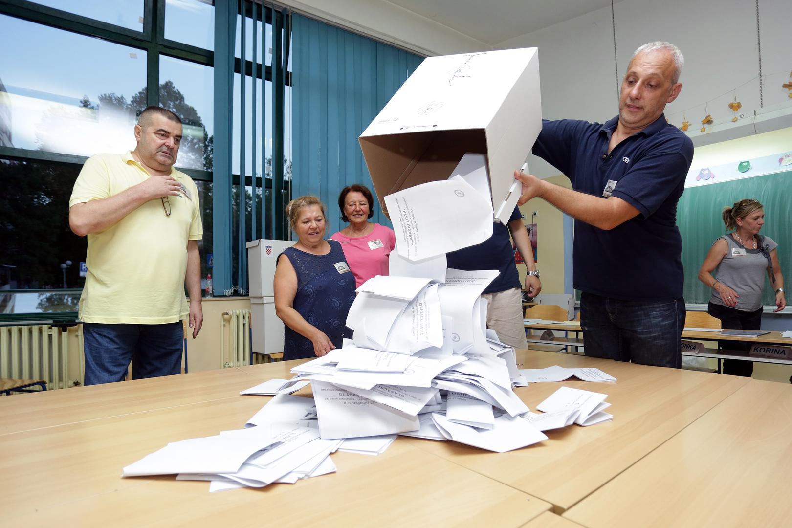 Najviše je aktivno registriranih birača u Mostaru (više od 43 tisuće), dok je u Srbiji aktivno registrirano ukupno oko 27.000 birača