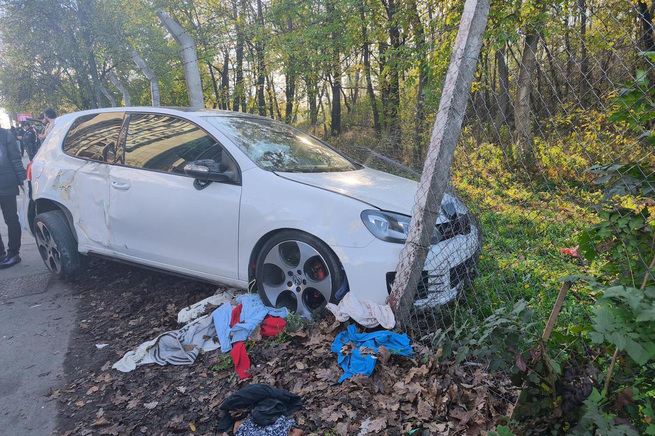 Autom se u Beogradu zaletio u grupu ljudi, ima ozlijeđenih