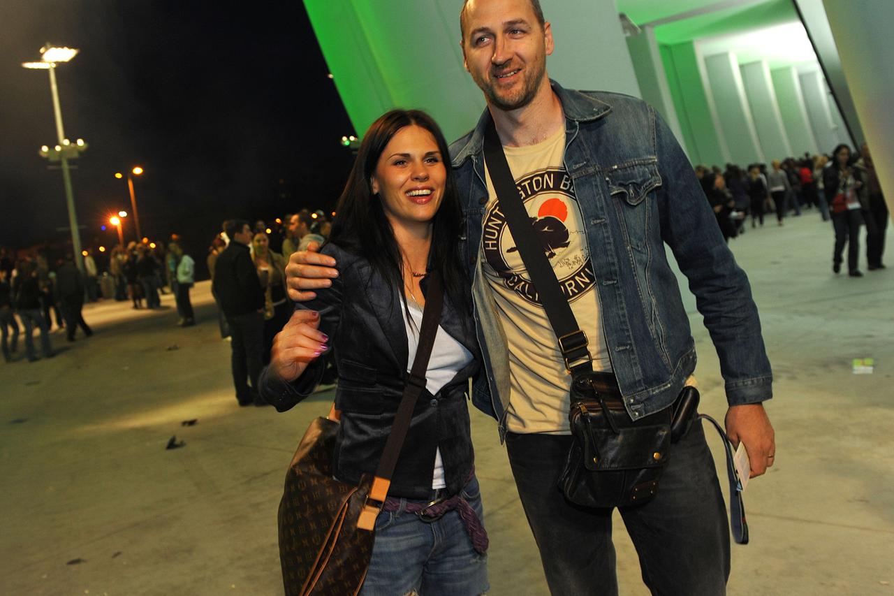 26.04.2009., Zagreb - Arena je ugostila divu Beyonce koja je priredila pravi spektakl. Viktorija i Dino Radja.  Photo: Marko Lukunic/Vecernji list