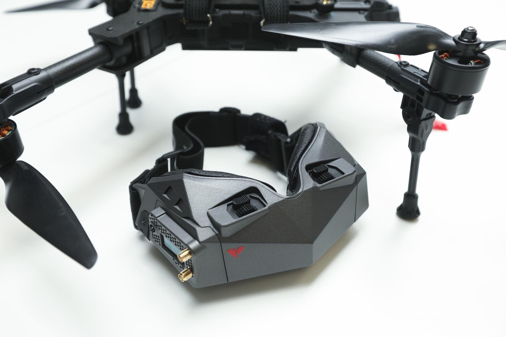 HV ovaj dron tretira primarno kao kamikaze dron, odnosno kao ubojito borbeno sredstvo za kopnenu vojsku. Njegove sposobnosti ovise o željama naručitelja