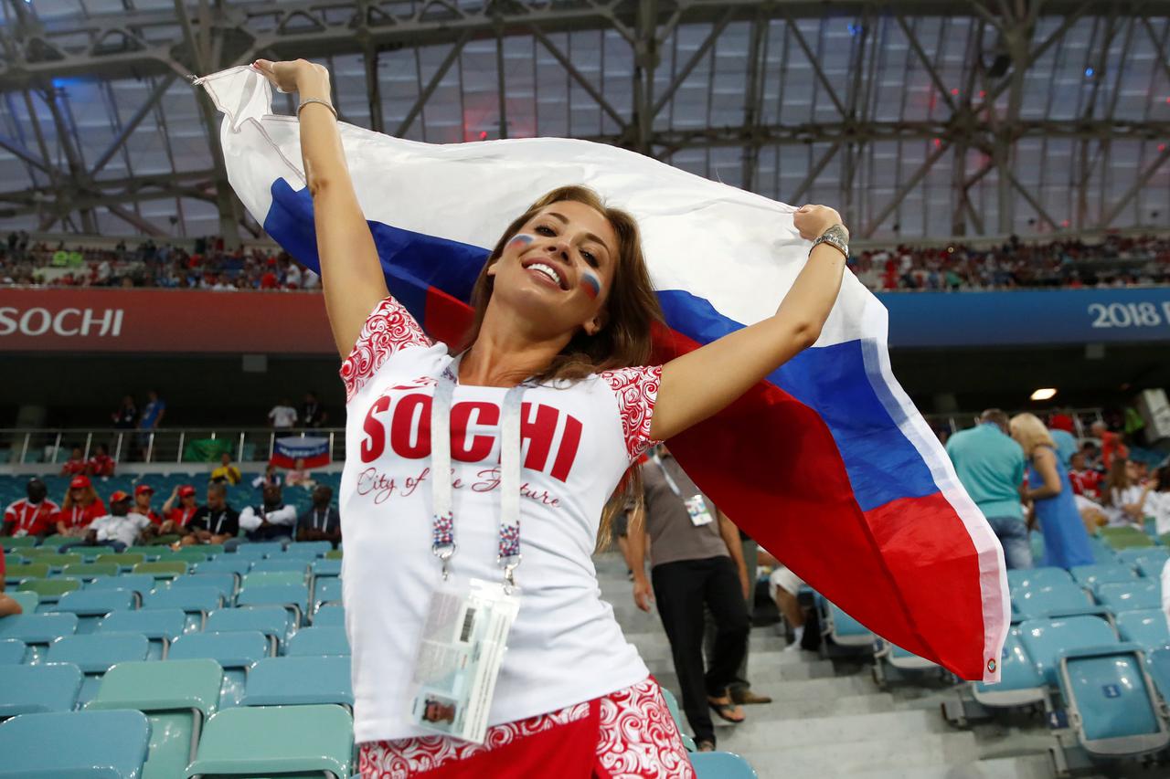 Navijači uoči utakmice Hrvatska Rusija