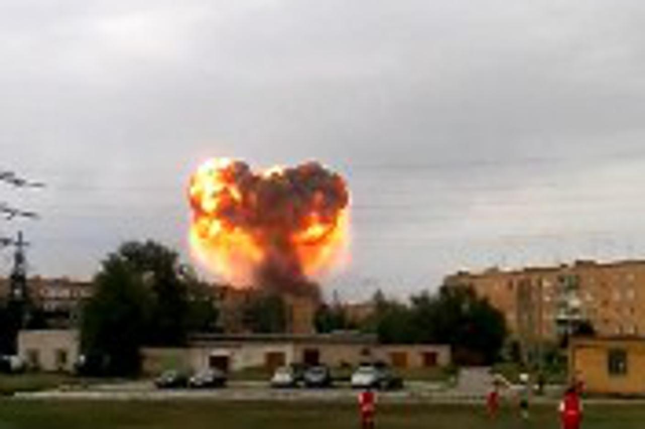 vojno skladiste,eksplozija,rusija