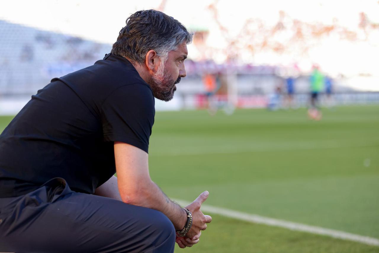 Zagrijavanje nogometaša Hajduka i Rijeke uoči početka utakmice 35. kola SuperSport HNL-a