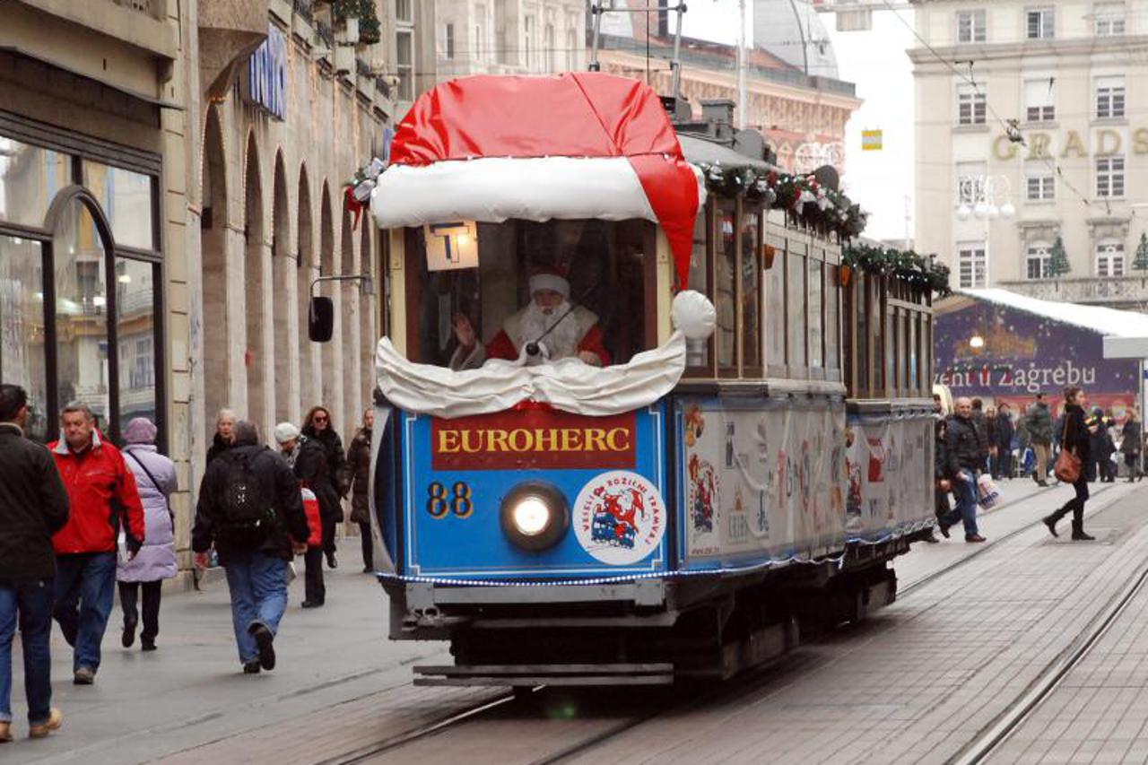 božićni tramvaj