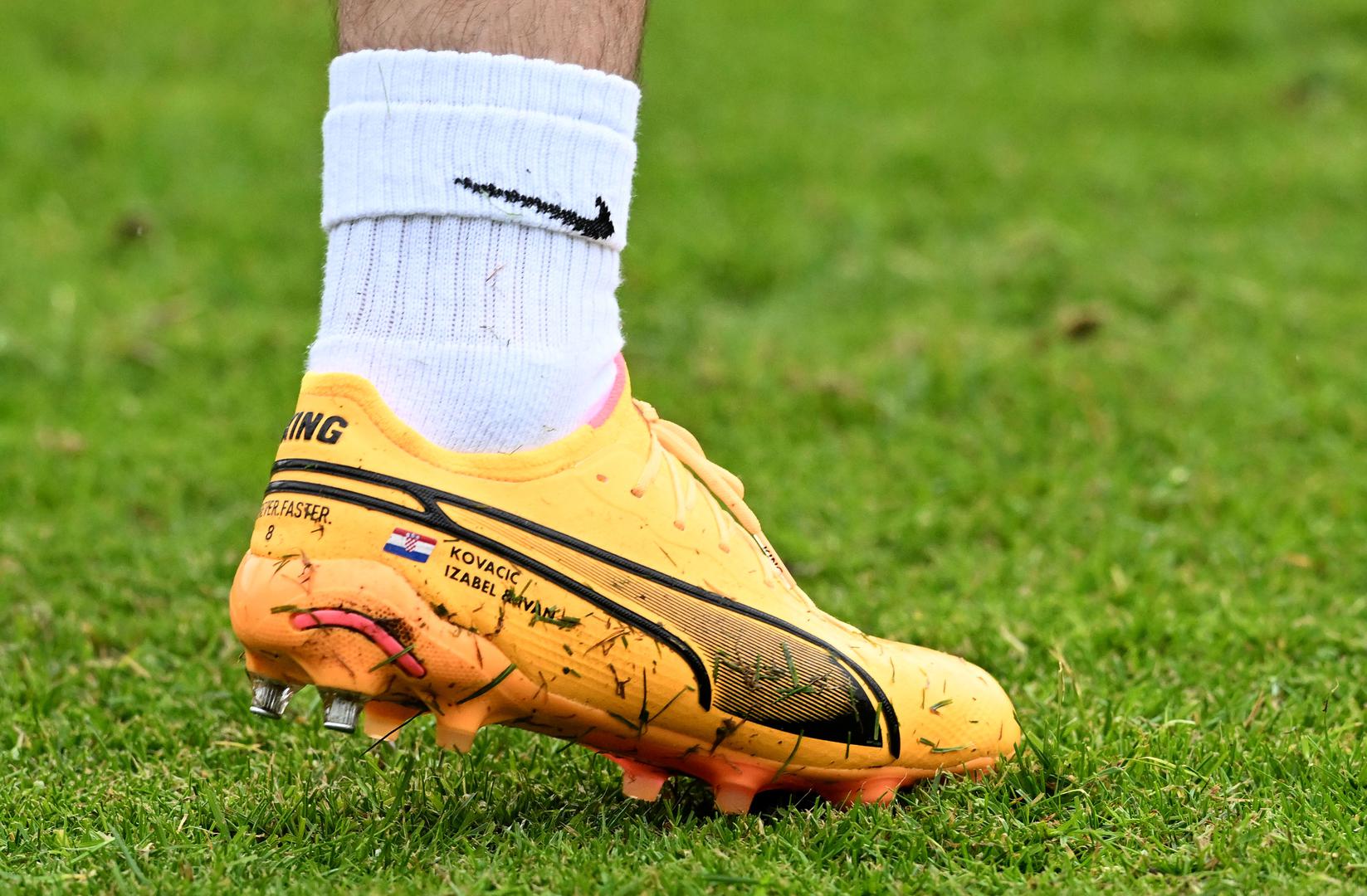 Mateo Kovačić na svojim kopačkama ima ime supruge Izabel