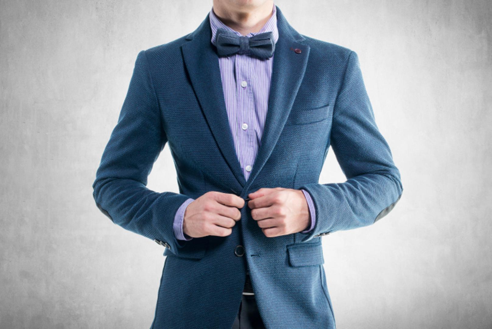 2. Bez obzira na priliku za koju odabirete odijelo, nikako ne kupujte varijante blještavih tkanina jer ćete izgledati jeftino.