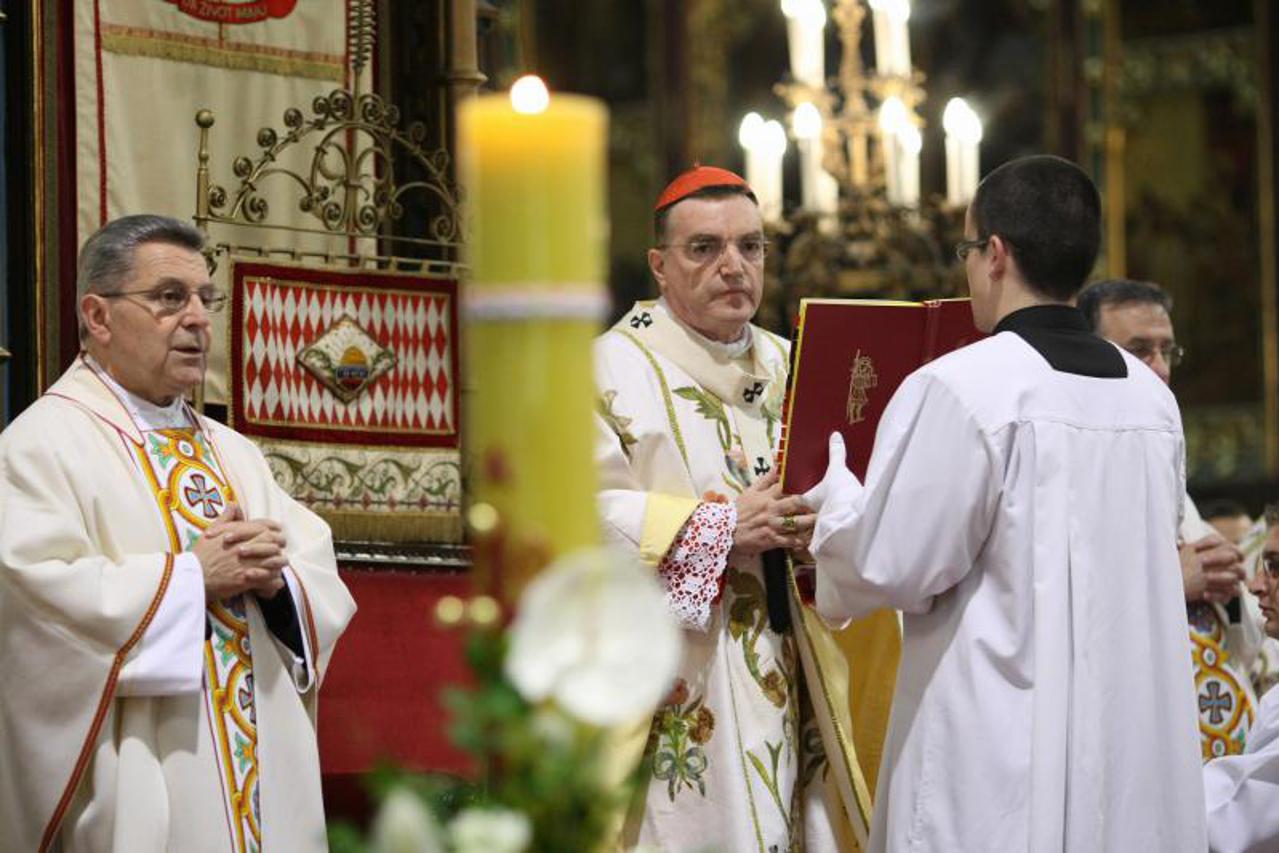 bozanić, katedrala (1)